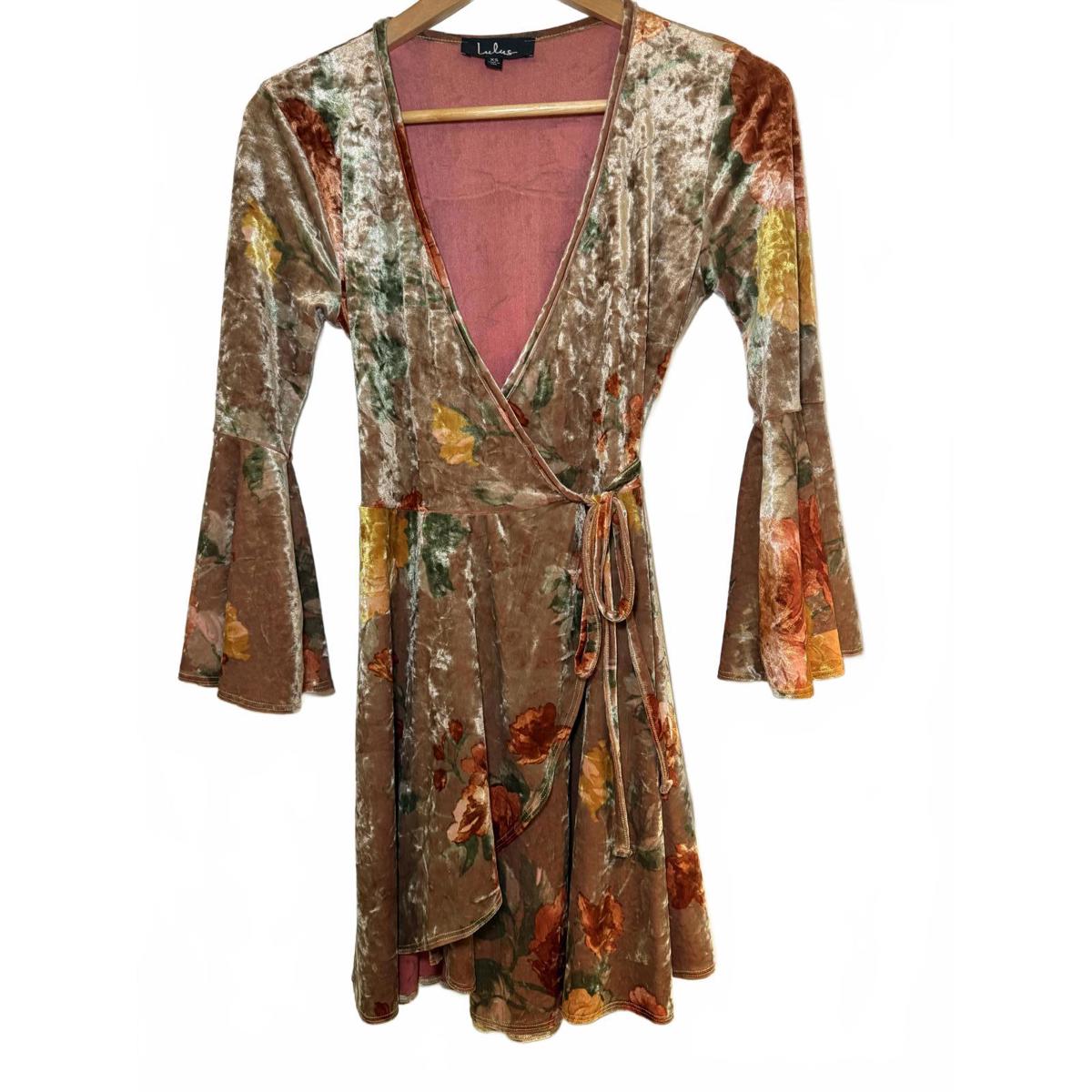 Lulus Floral Mauve/Brown Velvet Mini Wrap Dress Sz Xs Bell Sleeves Romantic Boho
